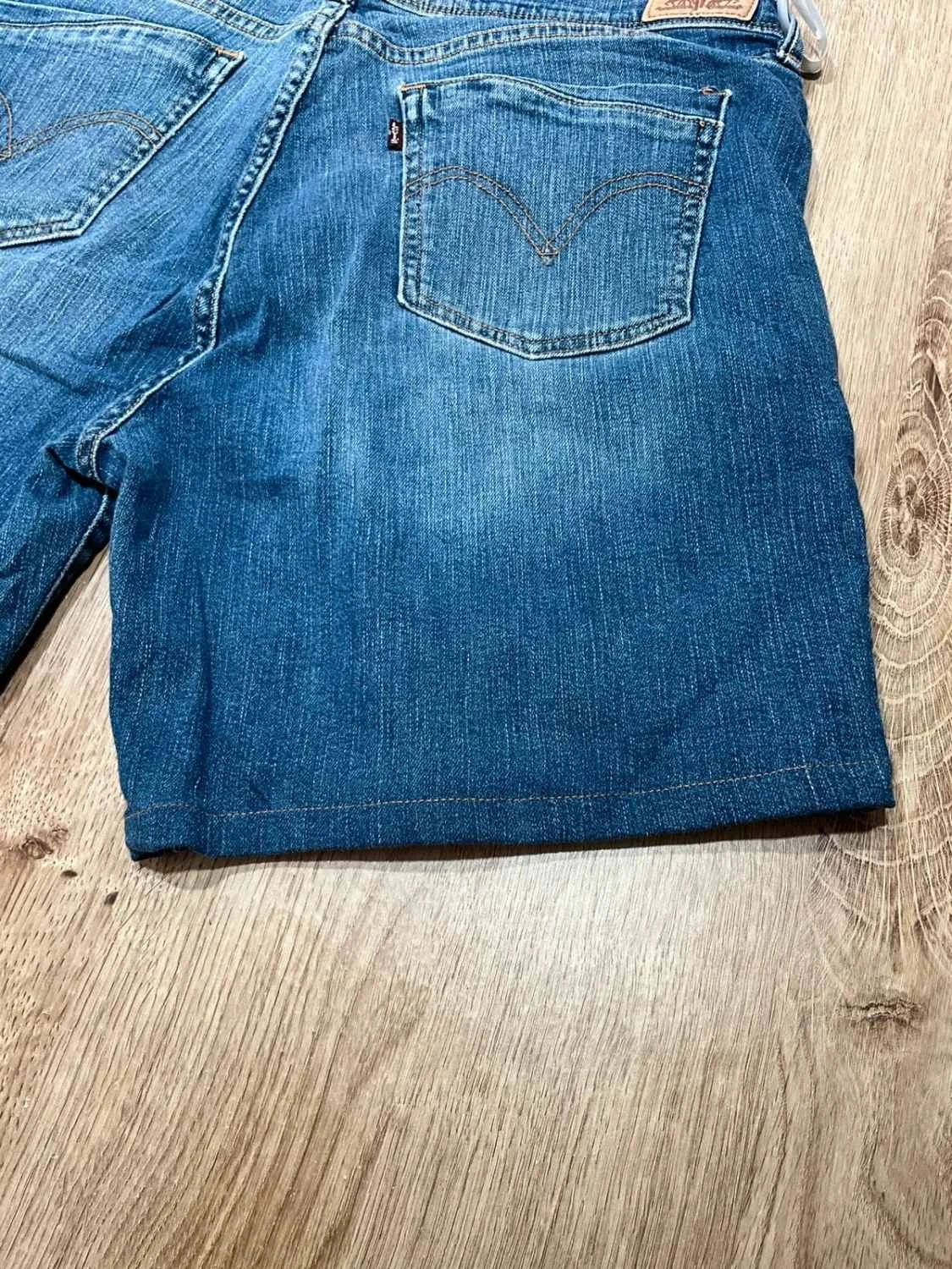 Short Levi's 14 - W32 Femme 98% Coton Bleu délavé Slv006 – photo 6